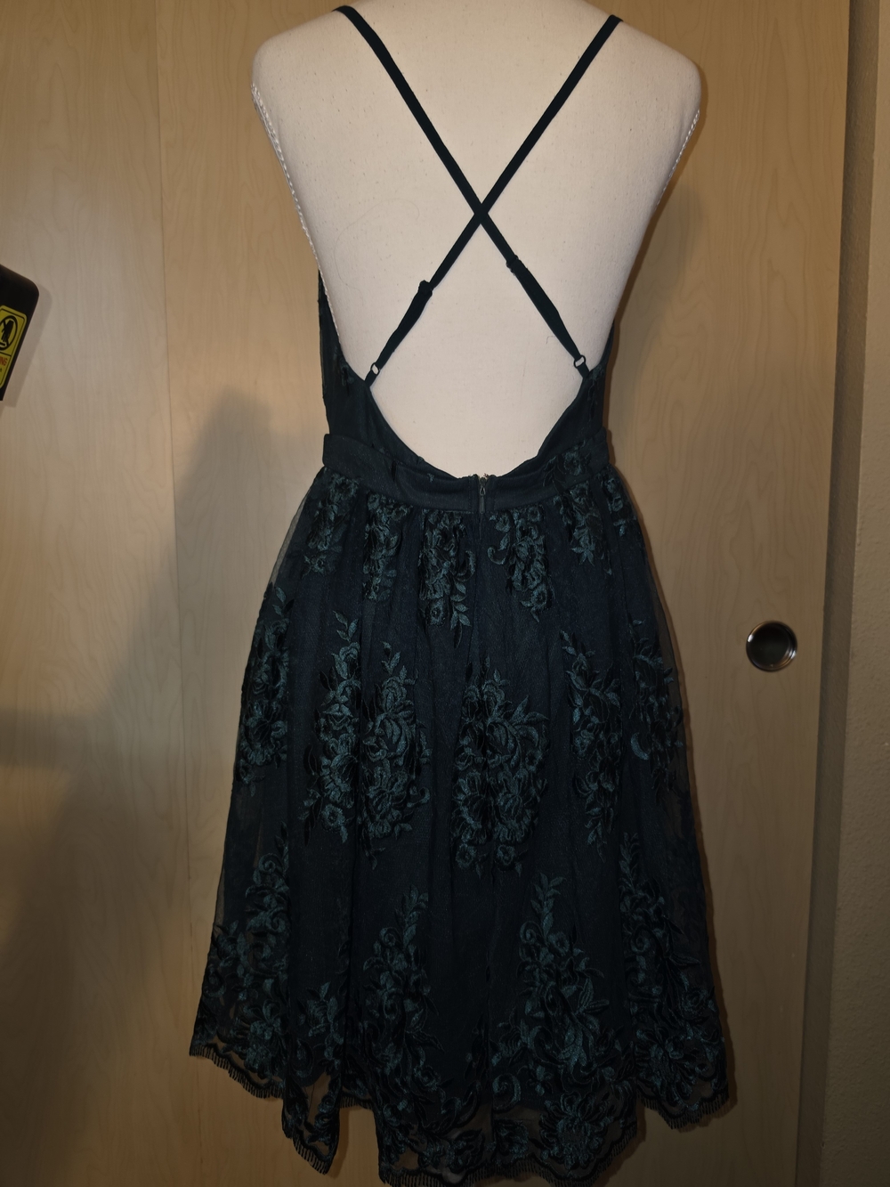 Lulus Emerald Green Lace Backless Skater Dress M - Holiday Party Cocktail - Picture 3 of 16